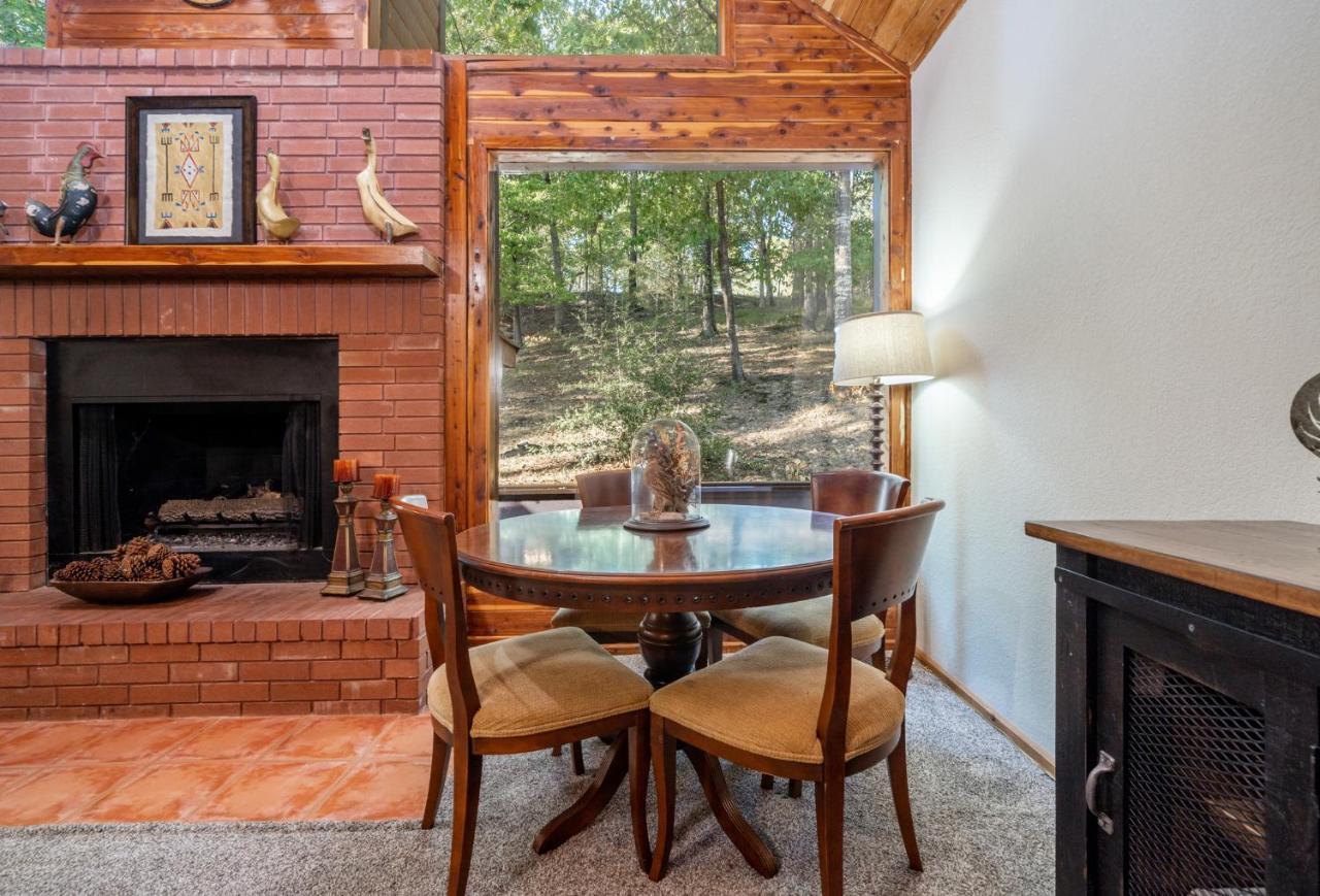 Luxury Rock Creek Cabin W Deck By Lake Hamilton Hot Springs Habitación foto